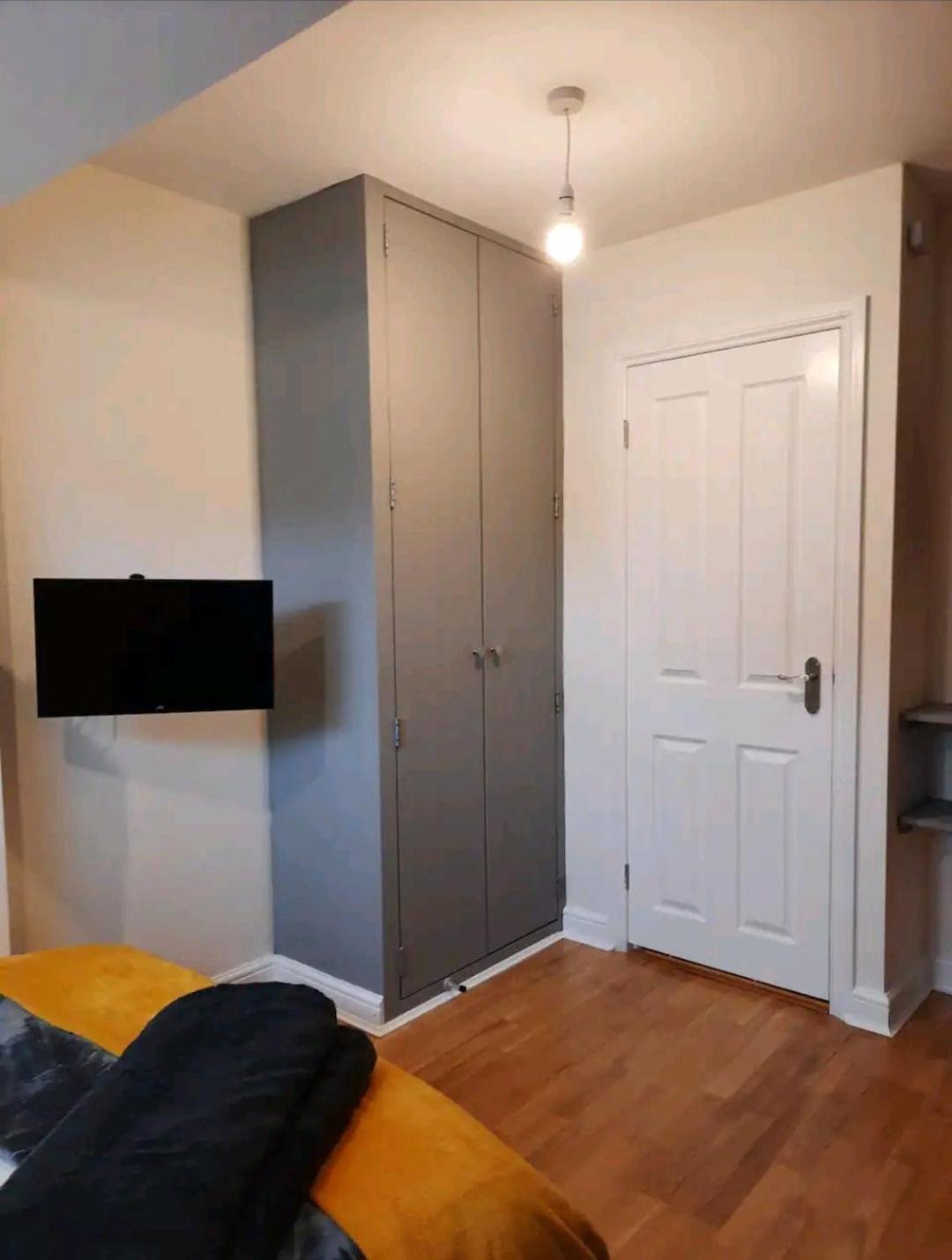 Double Room With Ensuite Close To Silverstone Whittlebury Exterior photo